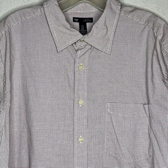 Gap Classic Fit Dress Shirt - Picture 2 of 7